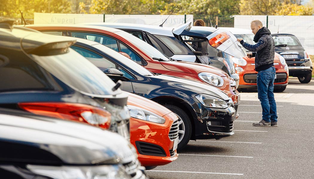 Get the convenient option of buying a used car